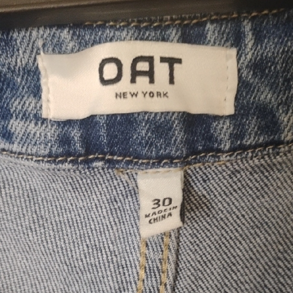 Oat New York Light Blue Cropped Jeans with Gold Accents - Picture 2 of 3